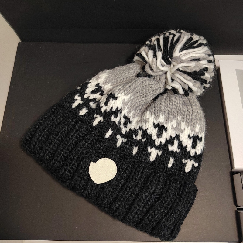 ie Women Bobble Hat Christmas Style Knit Hat Hairball Snowflake Winter Warm Cute Sweet Knit Hat Ear Protection Cold Hat Pompom ie Bonnet S251110