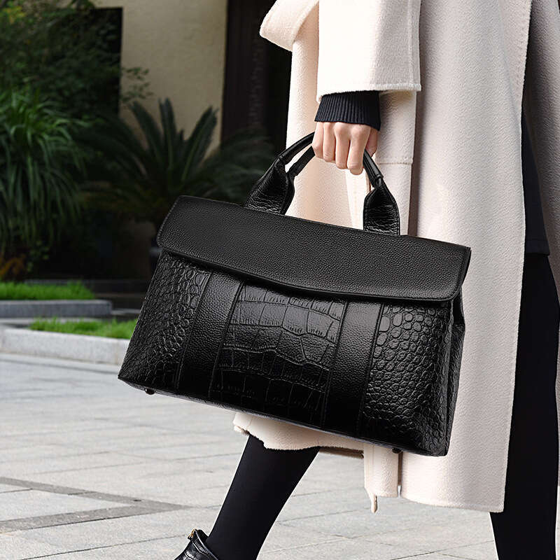 Ladies' Handbag, Fashionable Embossed Boston Bag, Large Capacity Commuting Bag For Work, Women Can Be Slung Over One Shoulder