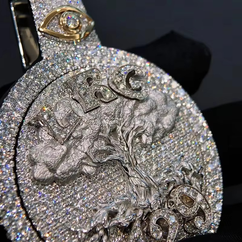 Round Fine Jewelry 9K14K Custom Rotating Letters Iced Lab-Grown Dia Moissanite necklace Gift