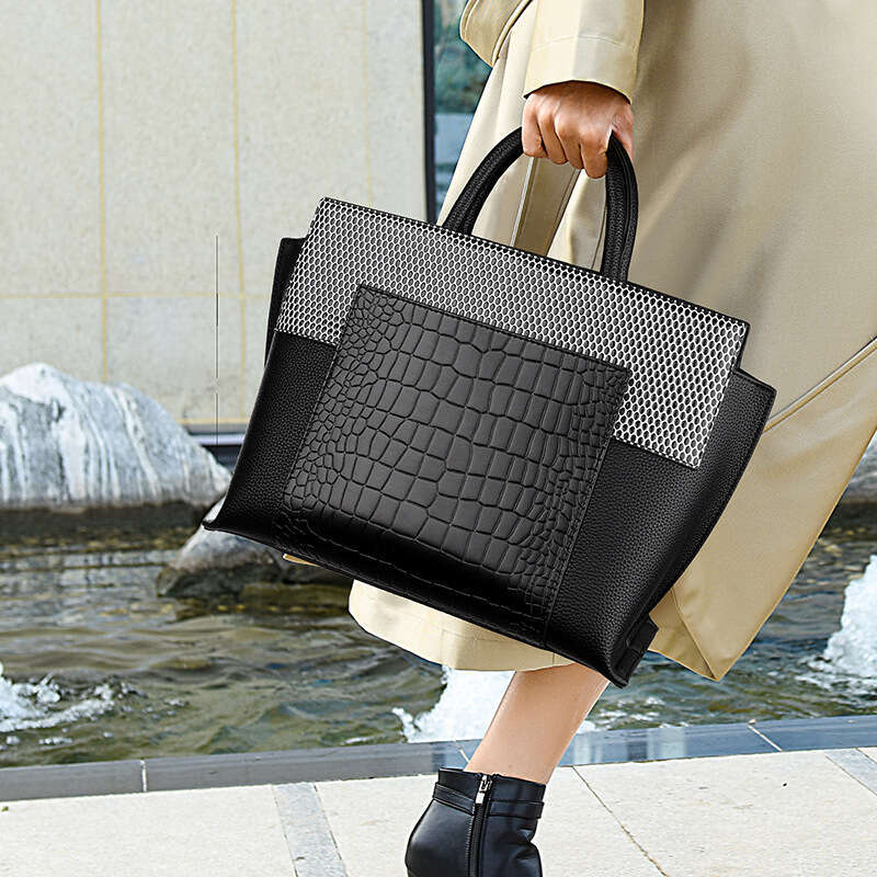 Women's High Quality Large Capacity Tote Crocodile Pattern Emed Texture Wing Fashion Bag For Women