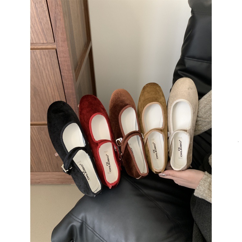 2024 spring new item Sis velvet gentle Mary Jane grandma shoes shallow mouth slimming sugar flat sole shoes for women