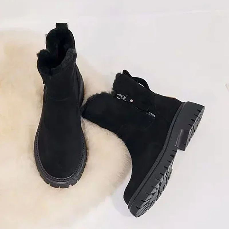 2024 Womens Snow Boots Winter Mid-Tube Plus Velvet Thickened Warm Cotton Shoes Fur Integrated Fashion Platform Female Booties 241125