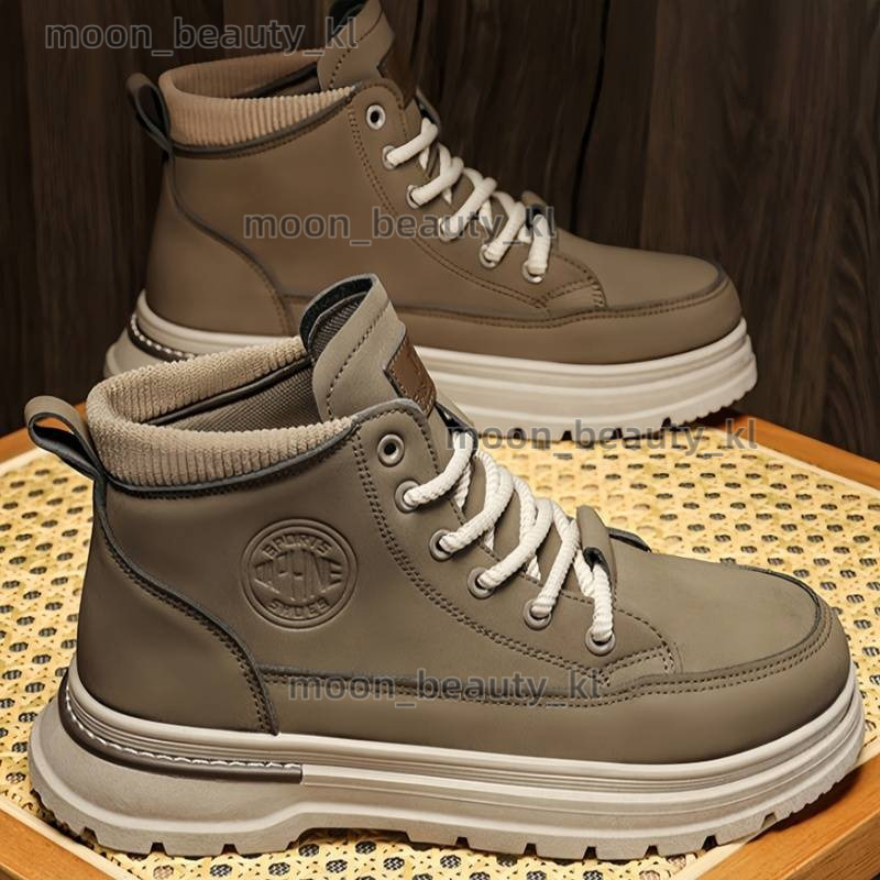 designer boot High top fashion Martin men's shoes 2024 high top autumn new men's workwear height increasing big yellow thick sole British re