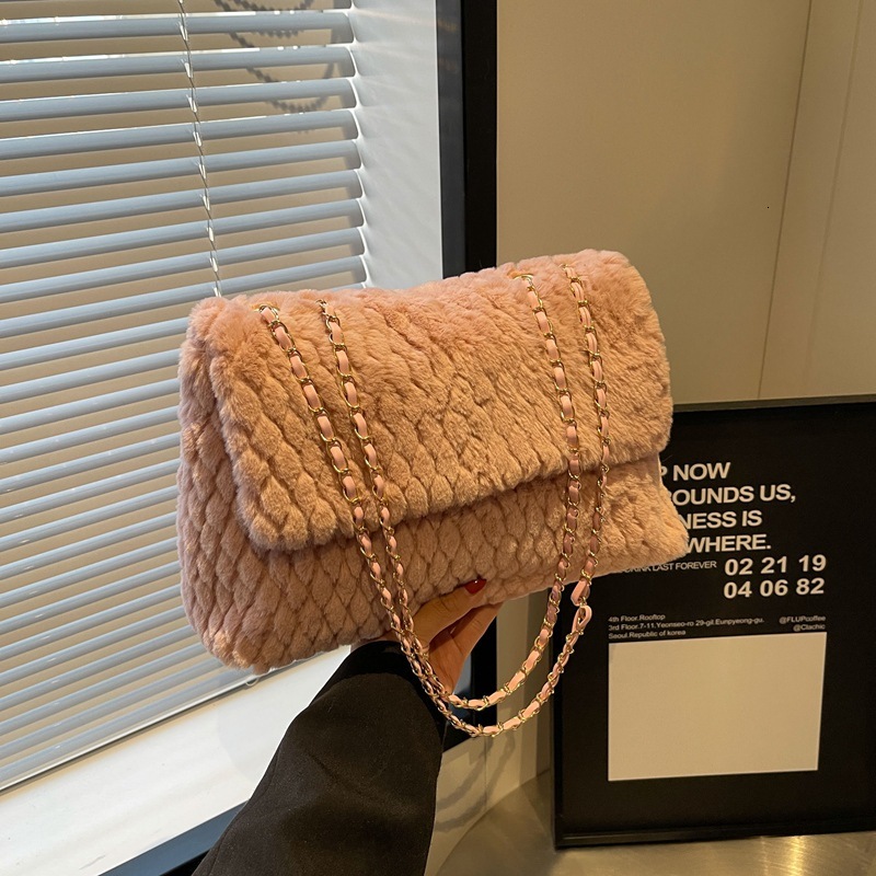 Large Capacity Fashionable Dress Winter Plush Simple European And American Shoulder Crossbody Bag Women's Designer Handbag Diamond Tote Bag