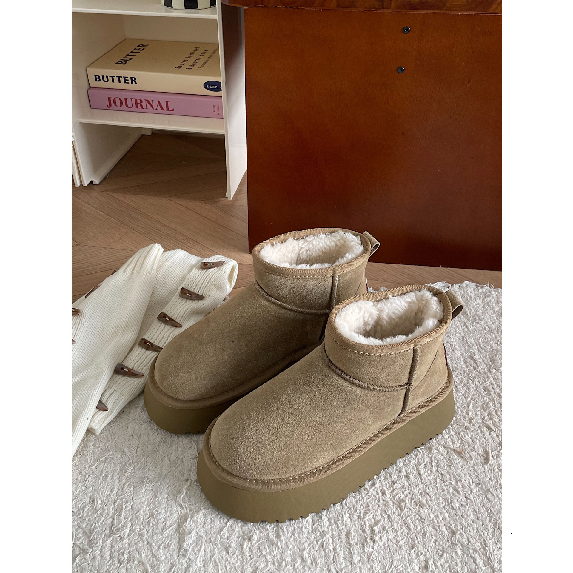 designer boot fashion Snow boots for women 2024 new versatile big toe thick sole ugly cute cotton shoe for women basic round toe warm and anti slip bo
