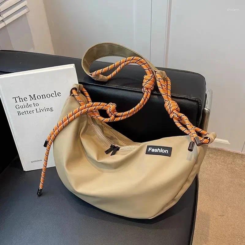 Totes Leisure Versatile Nylon Small Chest Bag Women's Crossbody Fashion One Shoulder Dumpg Bags zhanyishengli