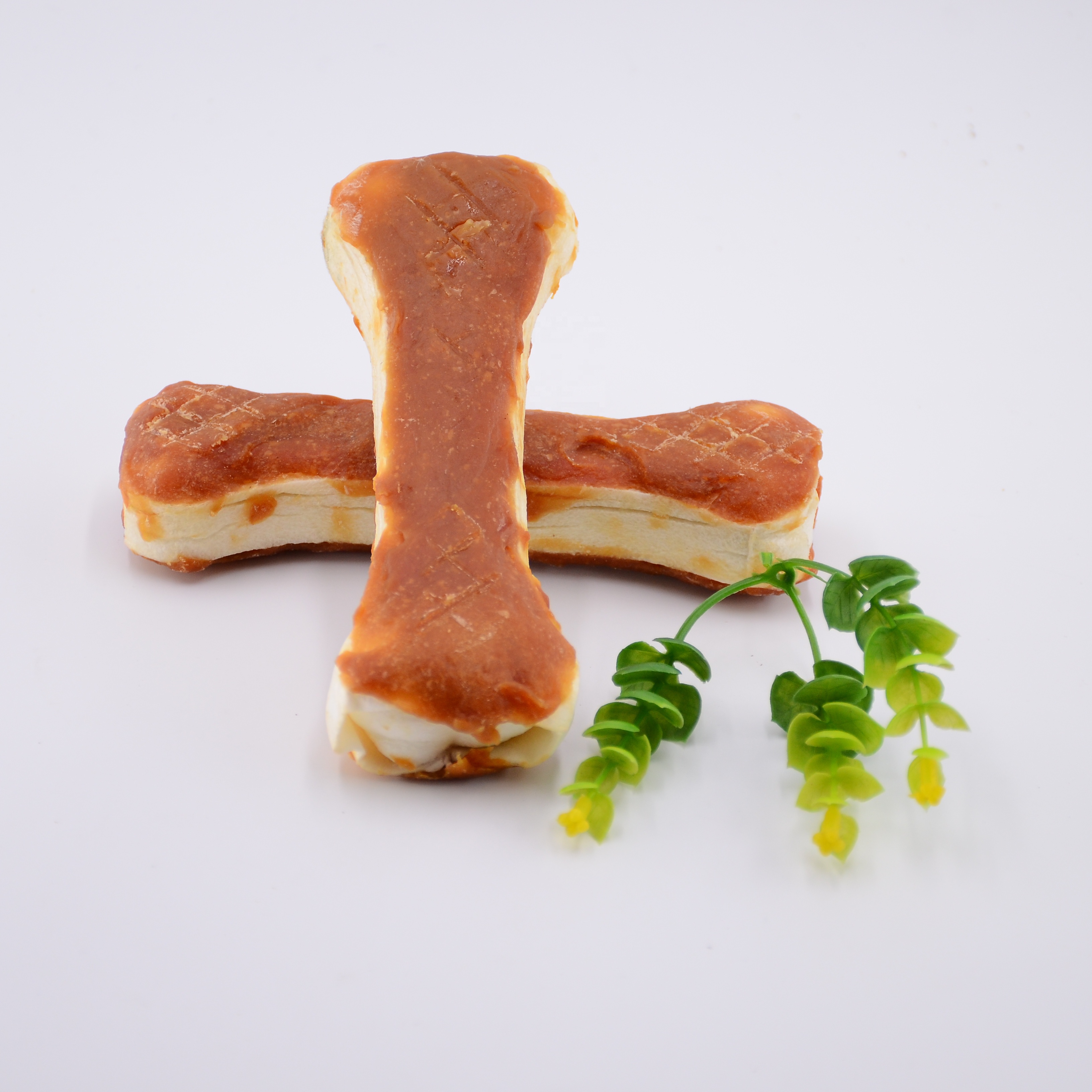 pet premium dog chews white rawhide pressed bones with duck or chicken different sizes for dog OEM pet food