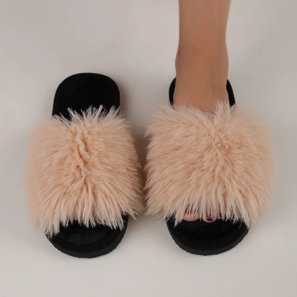 Sexy Fur Slippers Womens Home Light Flip Flops Spring Autumn Open Toe Plush Carpet Flat Shoes Winter Outdoor Slides 241125