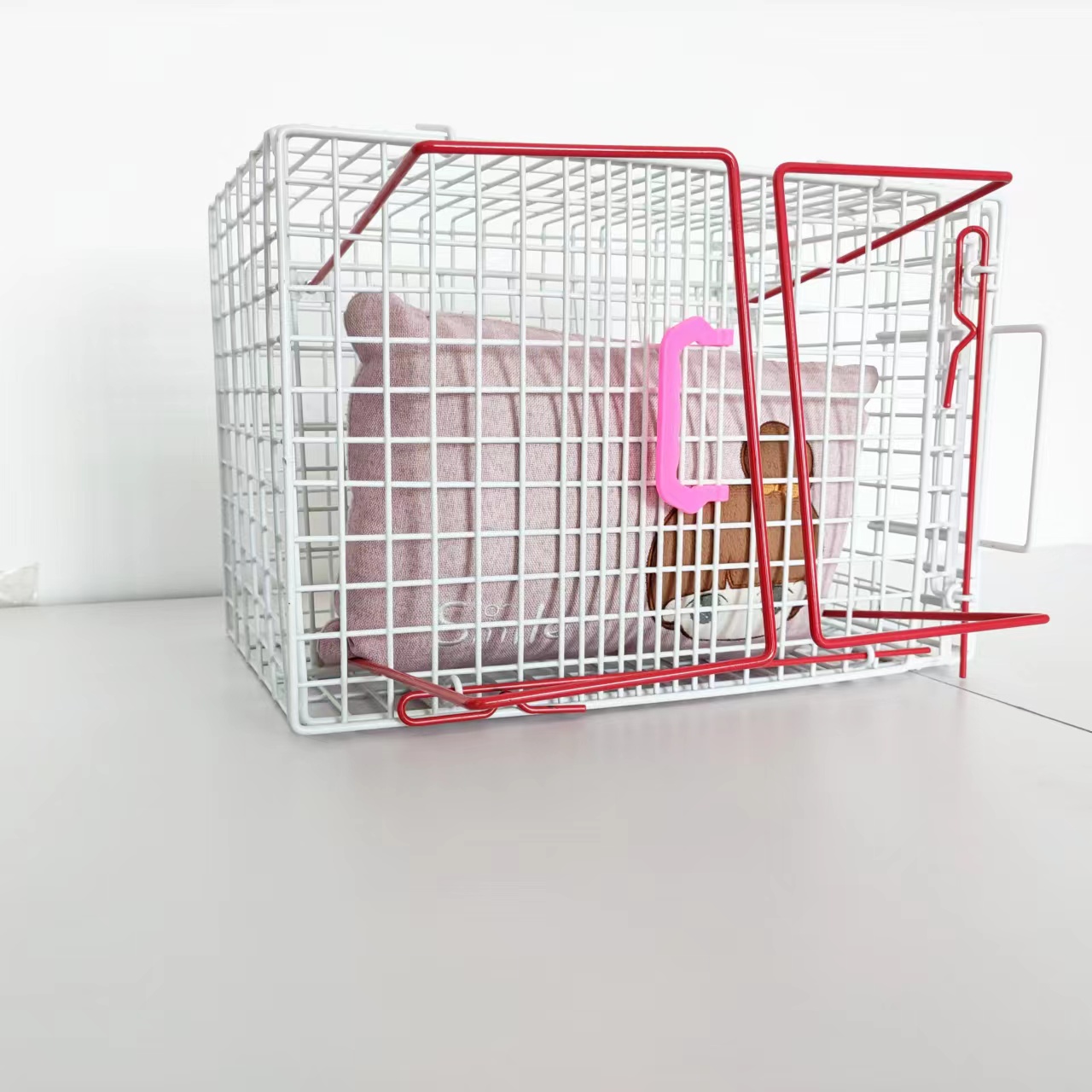 Low price high quality outdoor portable pet Carrier with quail Animal cage Carry your pet to hospital portable cage