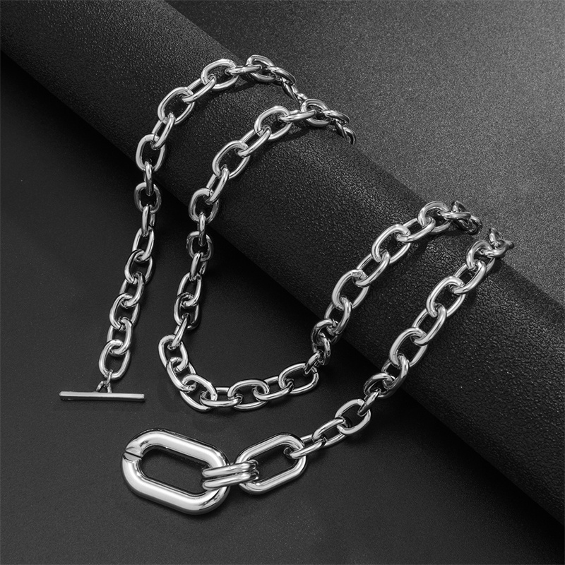 Punk Multi Layer Cuban Link Chain Choker Necklace for Women Girls Lightweight CCB Chunky Chain Link Necklace Statement Hip Hop Jewellery