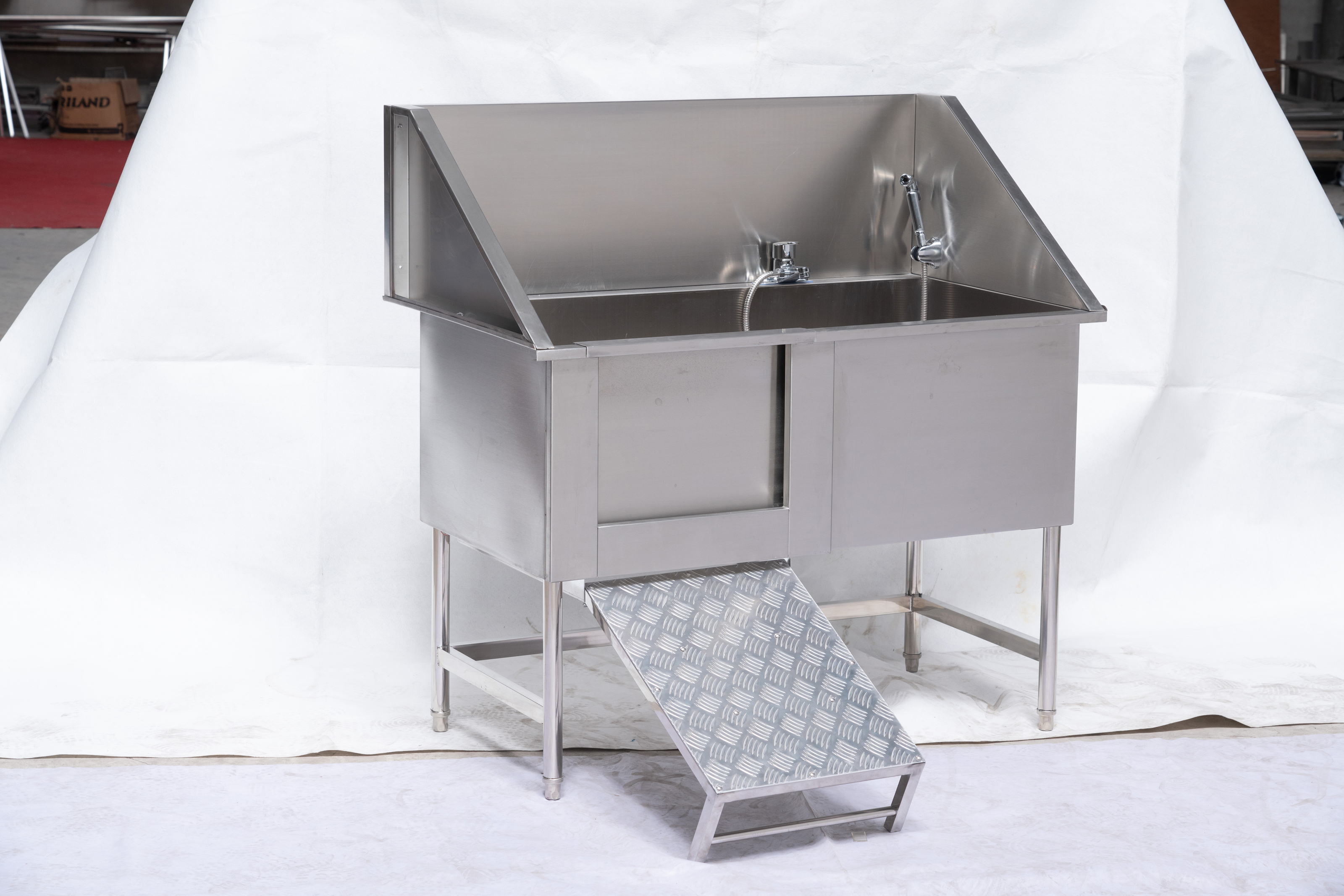 Animal Shop Pet Grooming Stainless Steel Bath Tub Puppy Washing Shower Station Dog Bathtub With Ramp