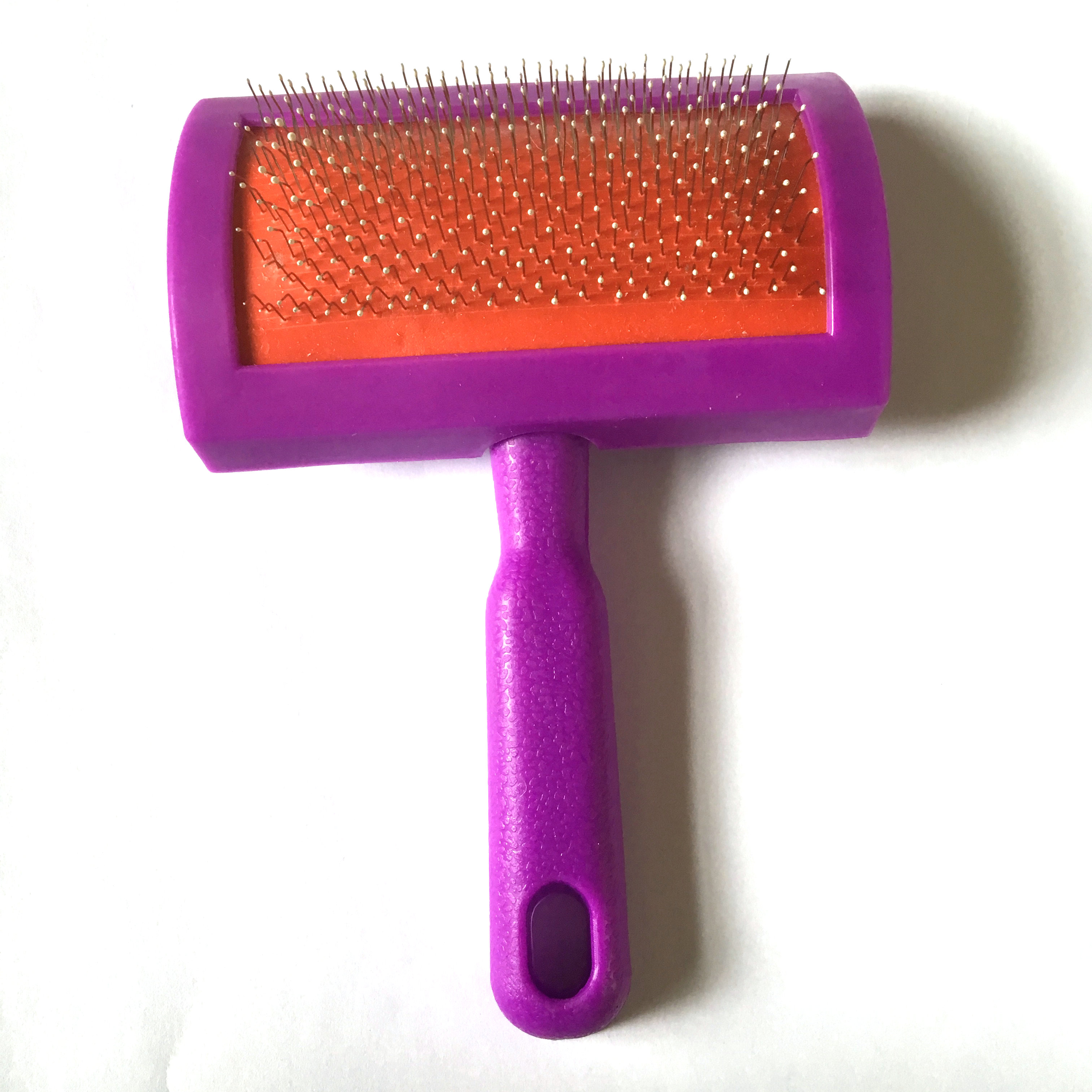 Solid Plastic Handle End Protected Stainless Steel Pins Fixed On Flexible Rubber Pad Dog Animal Poodle Puppy Slicker brush