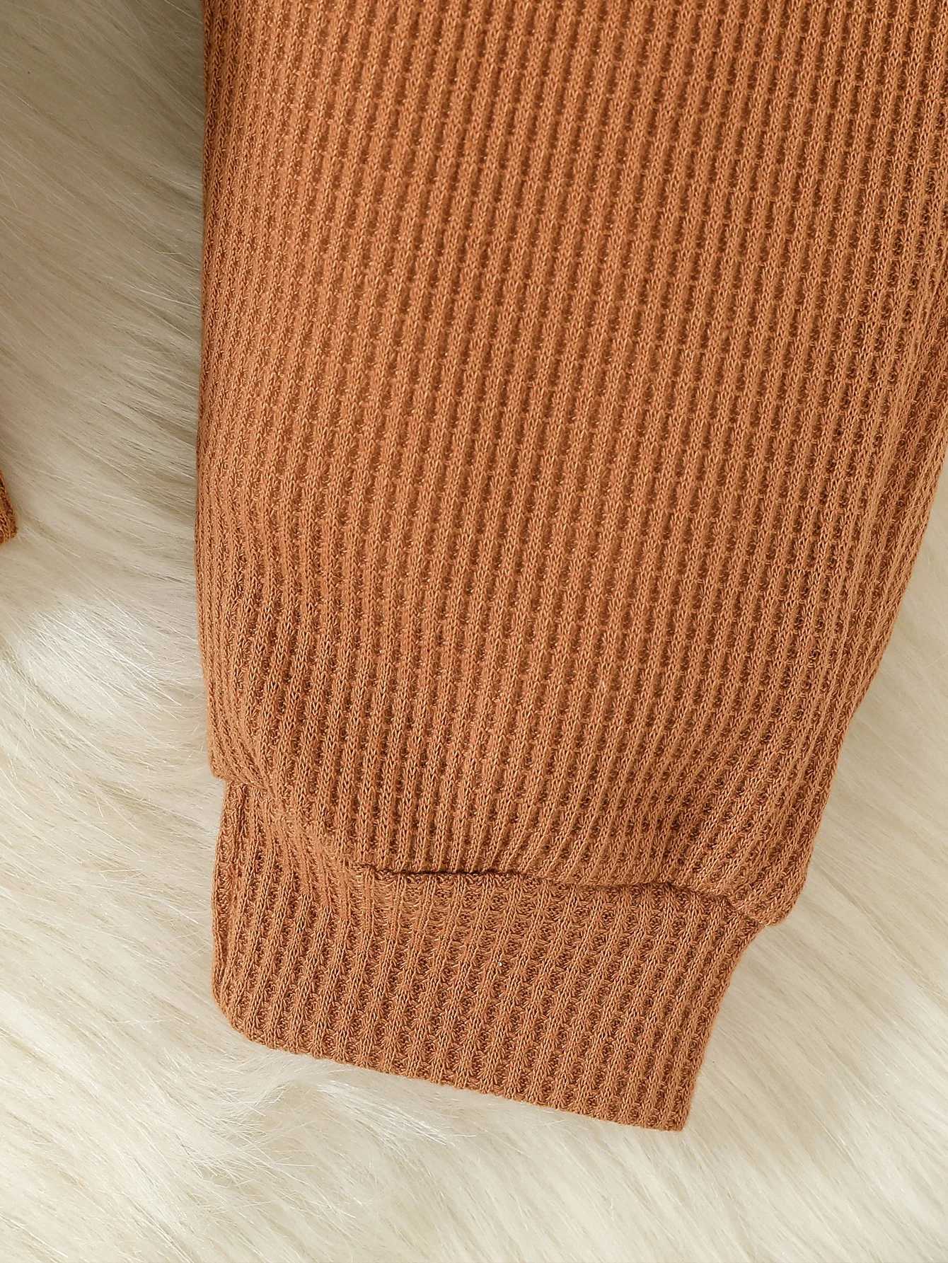 Clothing Sets 2Pcs Winter Autumn Baby Boys Clothes Set Tops Round Neck Long Sleeve Solid Color + Trousers With Buttons 6-24M H241126