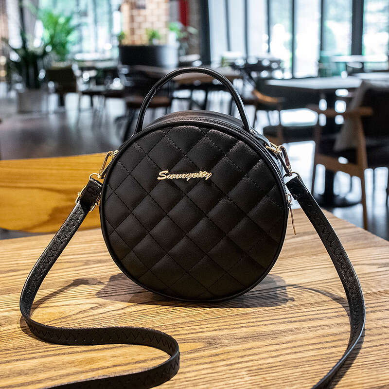 Fashionable Lingge Round 2023 New Type for Women's Korean Version Trend Small Crowd One Shoulder Crossbody Bag Worker