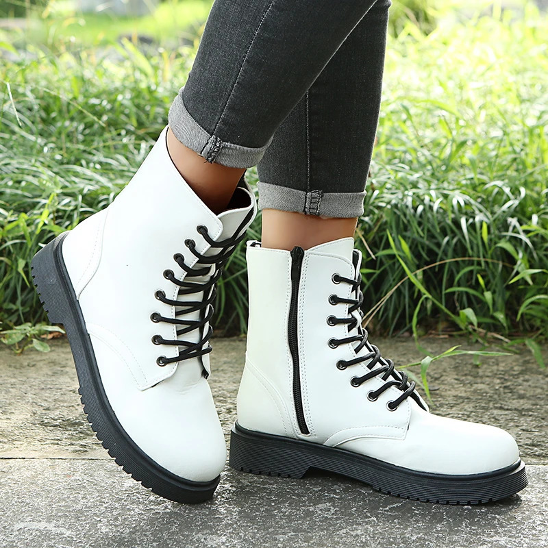 Womens Martens Boots PU Leather White Ankle Boots Autumn Winter Motorcycle Boots Fashion Female Chunky Heel Platform Boots 241114