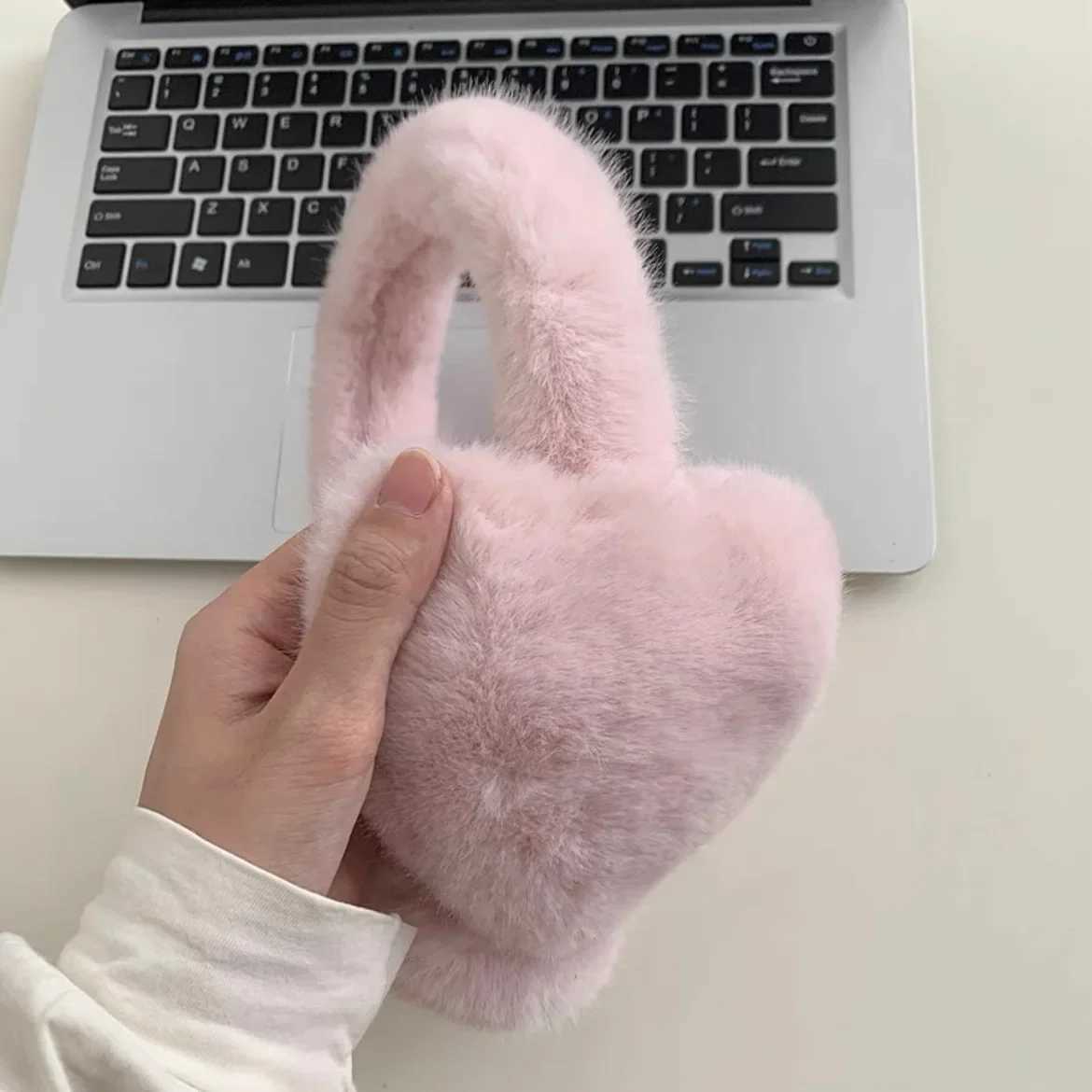 Y2k Korea Women Kaii Pink Heart Earmuffs Winter Warm Thickened Janese JK Ear Protection Cycling Eaags AccoriesXJ241126