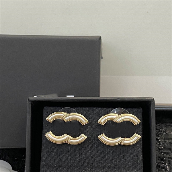 2023 CClies Stud Earrings Pearl Diamond Drop Gold C Earring Designer for Woman Fashion Brand Not Fade Silver Wedding women earings 95
