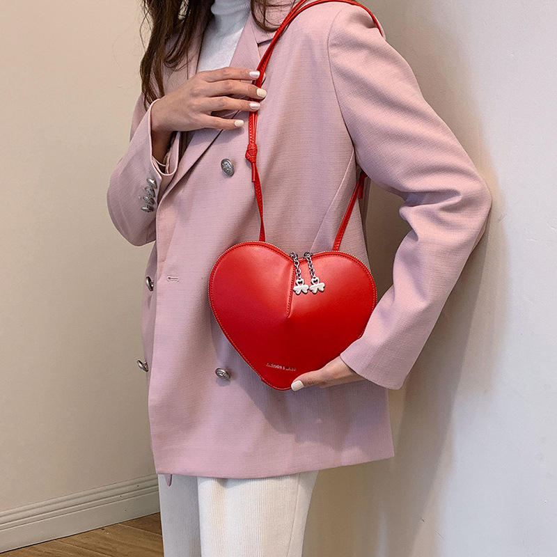 Designer Internet Famous Love Small Summer Versatile Stylish Women Crossbody Bags Commuting High-end Sense Niche Shoulder Bags