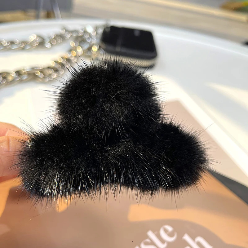mink fur fashion hair clip claw clip womens plush Pom hair clip fur leather wallet headwear girl 241126