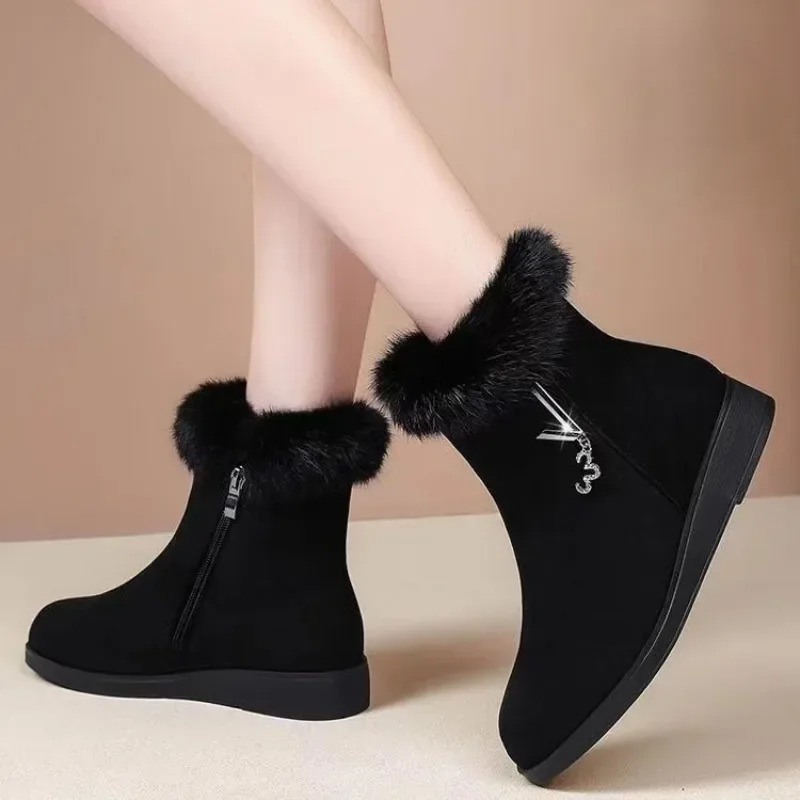 Womens ankle boots 2024 snow boots winter thick cotton shoes flat bottom plush zipper warm and comfortable anti slip cotton boots 241126