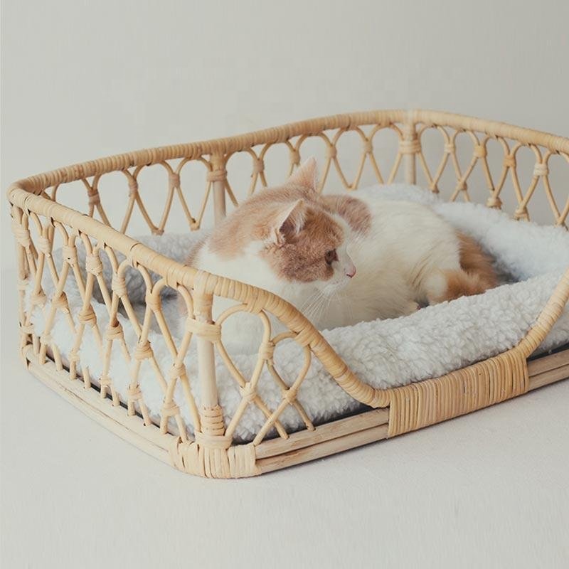 best supplier rattan pet sofa furniture beds for pets dogs cats animals without cushion pillows