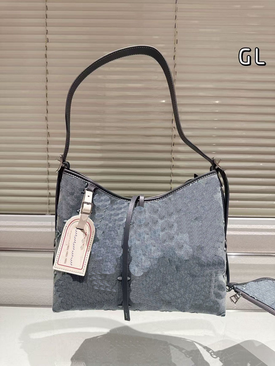 2024 aaaaa Denim denim carryall medium handbag Chic Luxury Designer Handbags - Versatile Leather Shoulder Cosmetic Bags & Crossbody Clutch Bag Collection