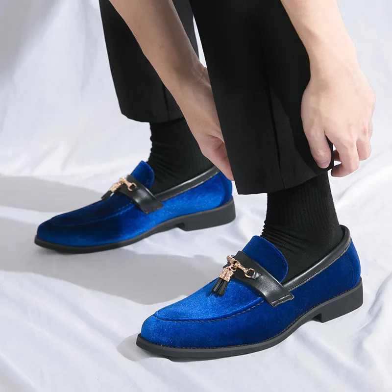 Fashion Green er Mens Dress Shoes Comfortable Pointed-Toe Leather Loafers for Men Evening Shoes Slip-on Mens Party Shoes 241126