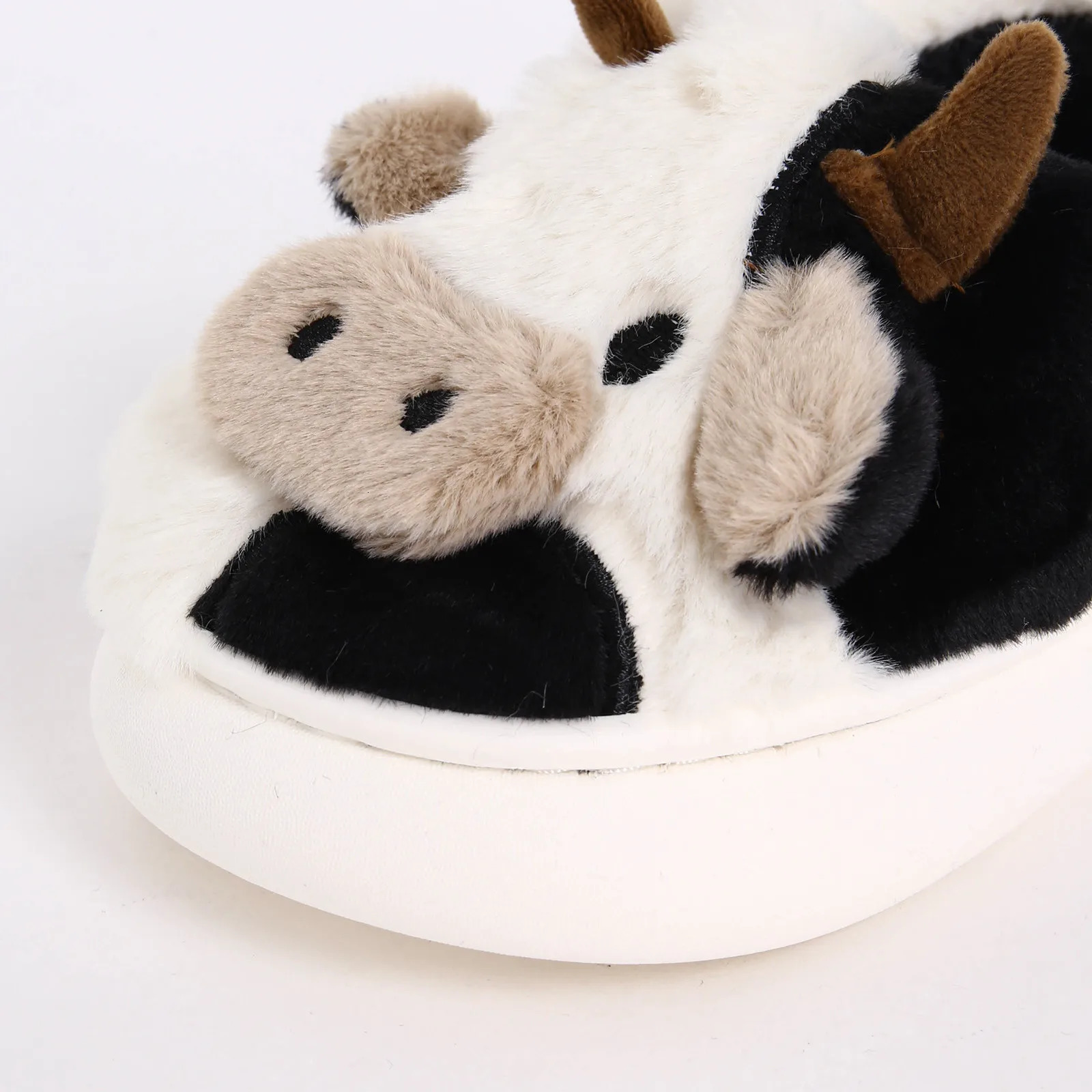 Kids Cute Animal Furry Slipper For Boys Girls Fashion Fluffy Winter Warm Slippers Children Cartoon Milk Cow Home Cotton Shoes 241126