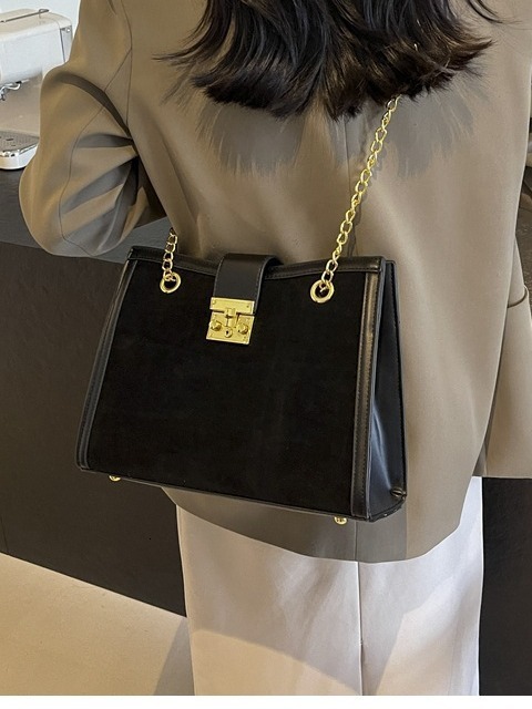 Women's Large Capacity New Autumn And Winter Casual Chain Shoulder Crossbody Commuting Bag Designer Bags Handbags Women