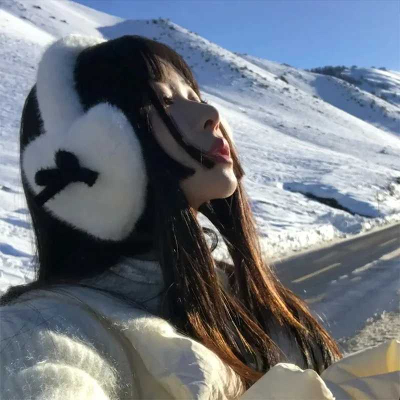 1 Solid Color Earmuffs Black Bow Fluffy Soft Plush Earplugs Ladies Cute Heart-shed Warm Winter Must-have Warm Cold EarmuffsXJ241126