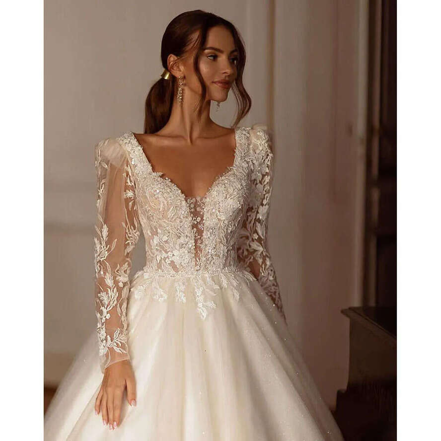 Glitter Champagne Wedding Dresses Long Sleeve Appliques Lace Modern Bridal Dress Tulle Bride Gown Vestidos De Novia
