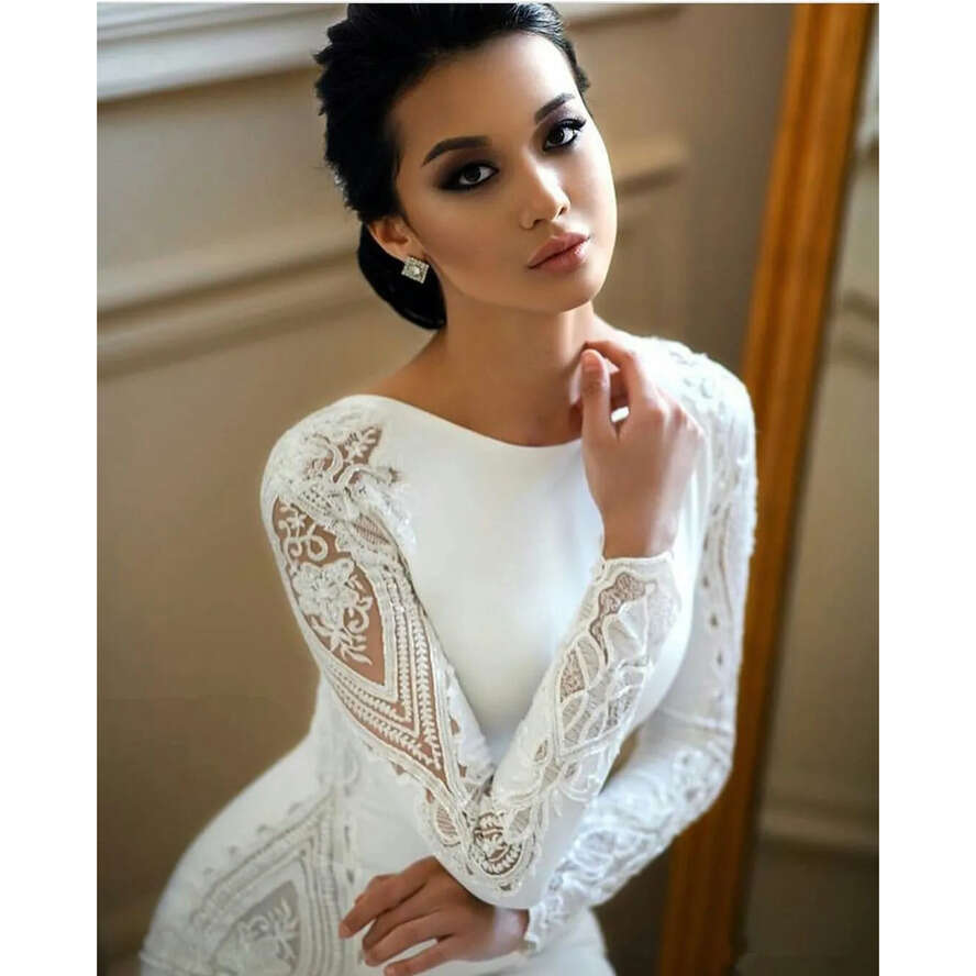 Modest Satin Mermaid Dresses Long Sleeves Lace Applique Beaded Sweep Train Boho Wedding Dress Bridal Gowns Plus Size