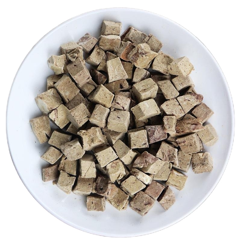 China Pet Treats Freeze-Dried Chicken Dice Natural Cat Grass Snacks 100% Chicken meat