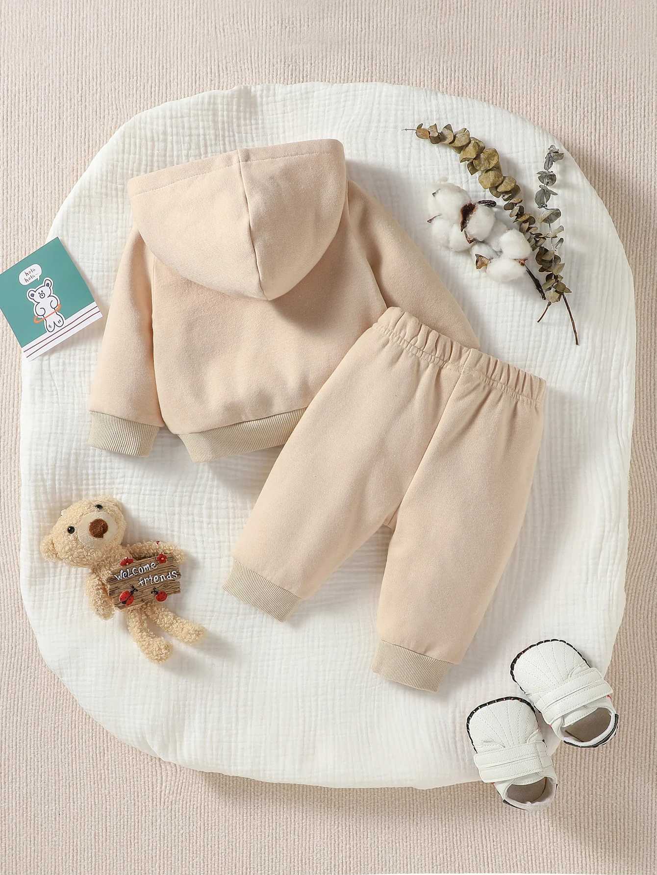 Clothing Sets 2Pcs Baby boy Autumn/ Winter Long Sleeve leisure and simplicity solid color hooded Sweatshirt +long pants Casual Set H241126