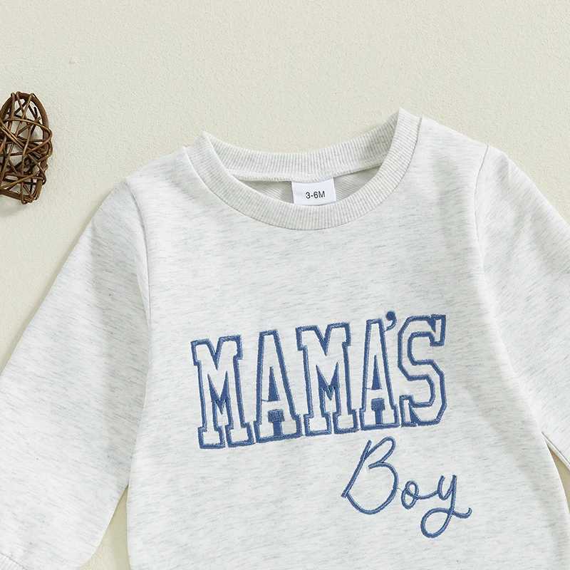 Clothing Sets Infant Boy Hooded Romper with Cute Animal Print and Zipper Closure for Cozy Winter Wear H241126