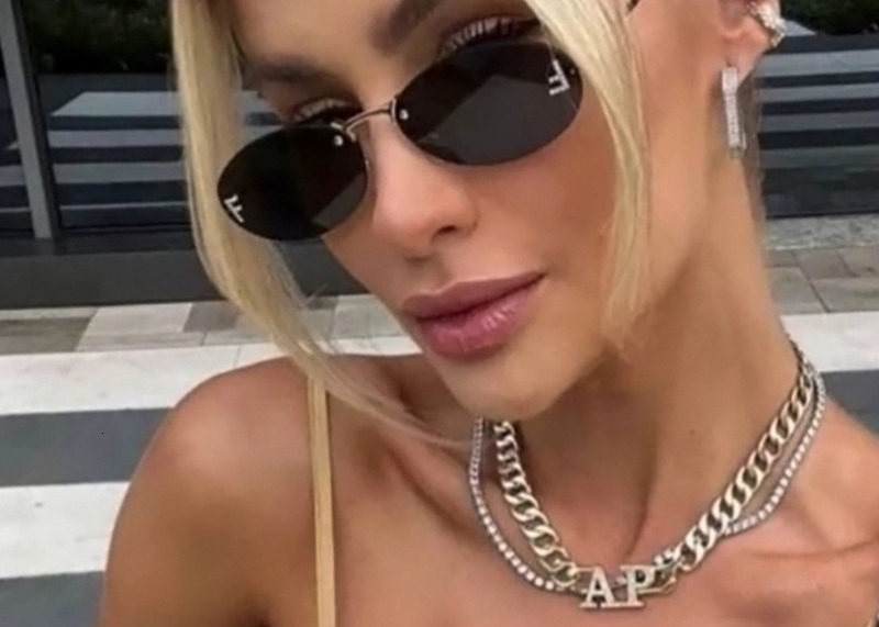 Elliptical frame sunglasses, new fashion personality glasses featuring F letter dot diamond sunglasses