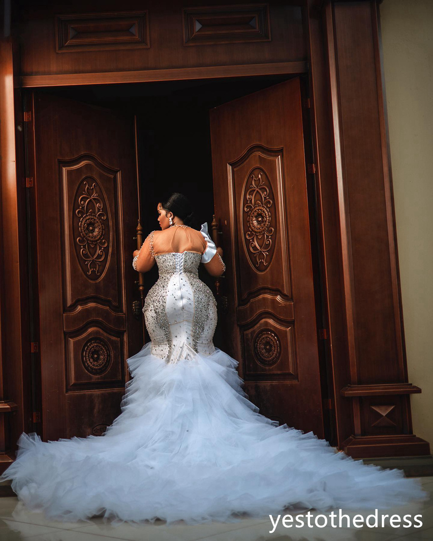 2024 Luxurious Mermaid Wedding Dresses Bridal Gowns Plus Size Illusion Side Split Rhinestones Pearls Beaded Lace Wedding Gown for African Black Women 