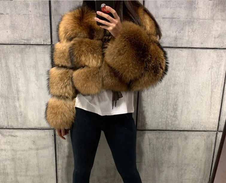 Winter raccoon fox fur womens coat short leather thick warm jacket elegant and fashionable coat 241126