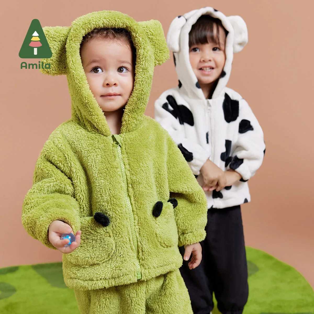 Clothing Sets Amila Baby Children Loungewear Set 2024 Winter New Multicolour Fleecing Soft Panda Pattern Warm Baby Clothing H241126