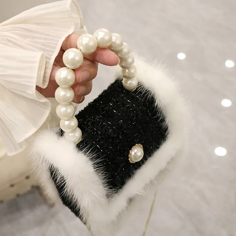 Original mink fluff pearl chain one shoulder portable messenger bag woolen material winter trendy womens 241125