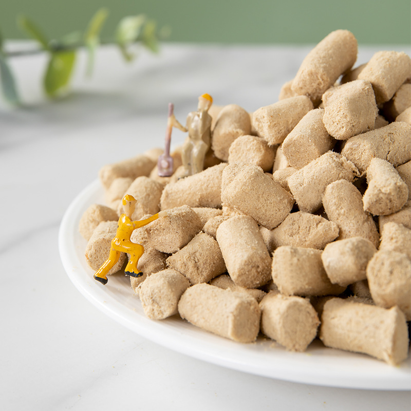 Freeze dried cat snacks Wholesale bulk cargo Freeze dried raw bone and meat Pet freeze-dried snack dog food