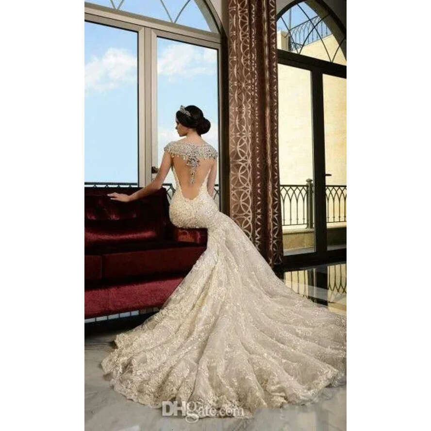 Rami Salamoun Elegant Crystals Lace Mermaid Wedding Dresses 2020 Amazing Back Beaded Arabic Middle East Bridal Dress