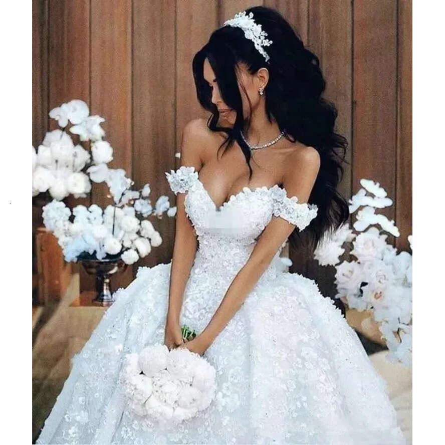 Saudi Dubai 3D Ral Lace Wedding Dresses Appliques African Ball Country Custom Vestido De Novia Formal Bridal Gown Arabic