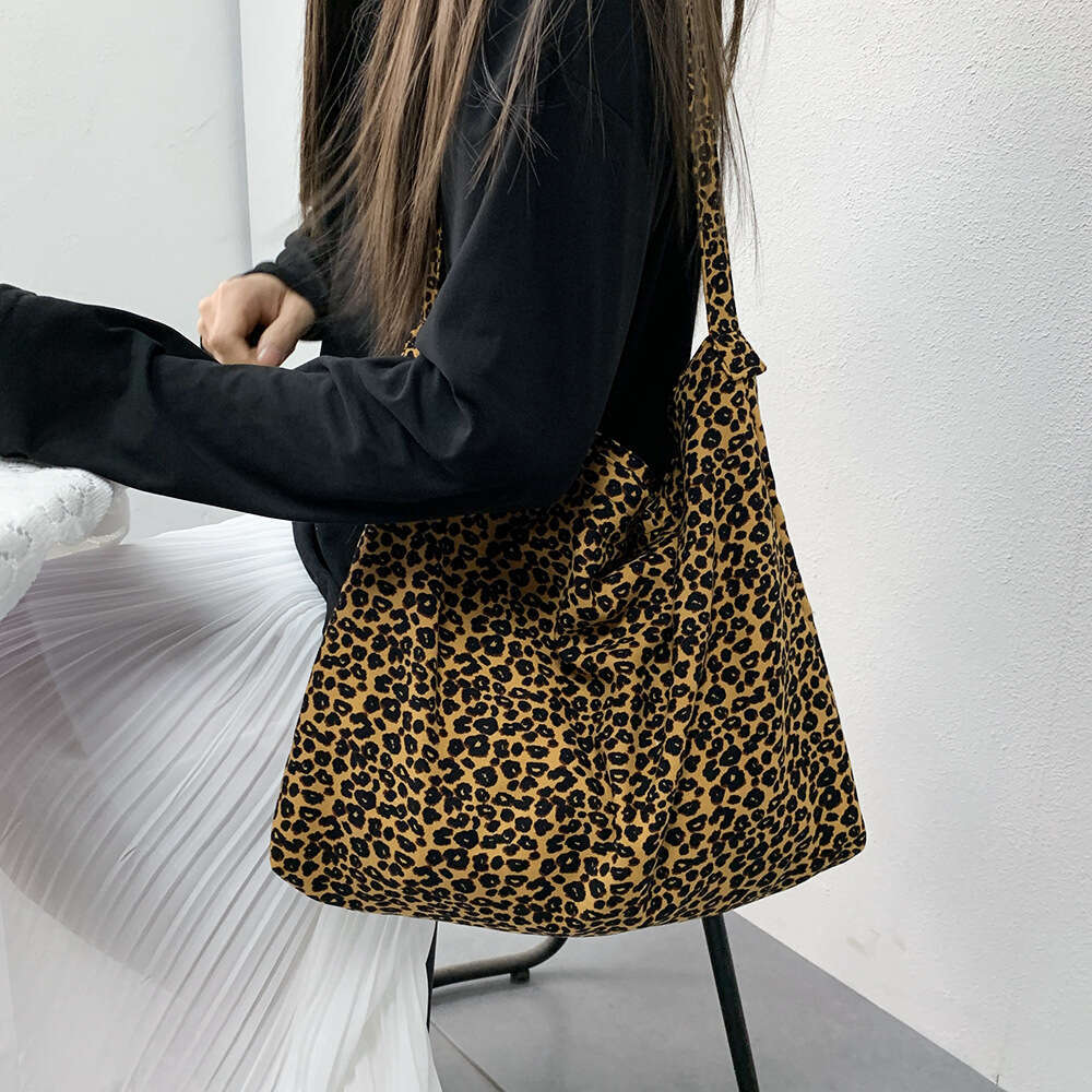 Fashionable corduroy leopard print diagonal cross large capacity single shoulder shopping student canvas bag, women's bag