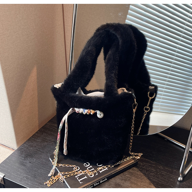 Autumn And Winter Small For Bags Handbags Women Versatile Chain Crossbody Bag, Hand-held Plush Bucket Bag Designer