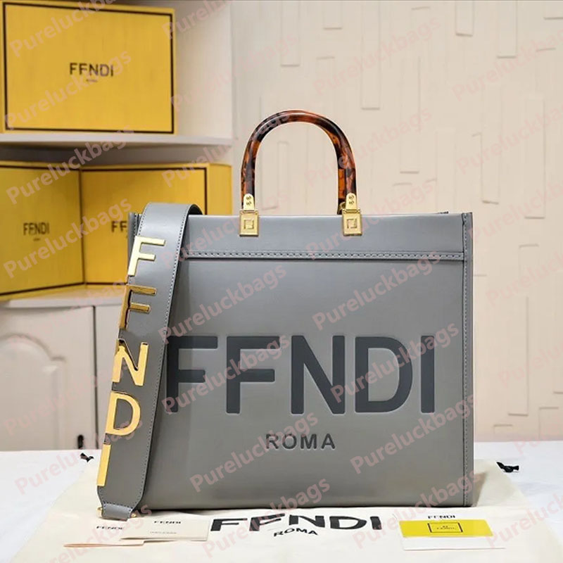 Designers Large Capacity Tote Shopping Sunshine Bags Vintage Designer bag Totes Shoulder Handbag Purses Women Leather Golden Letter Head Portrait Decoration a2