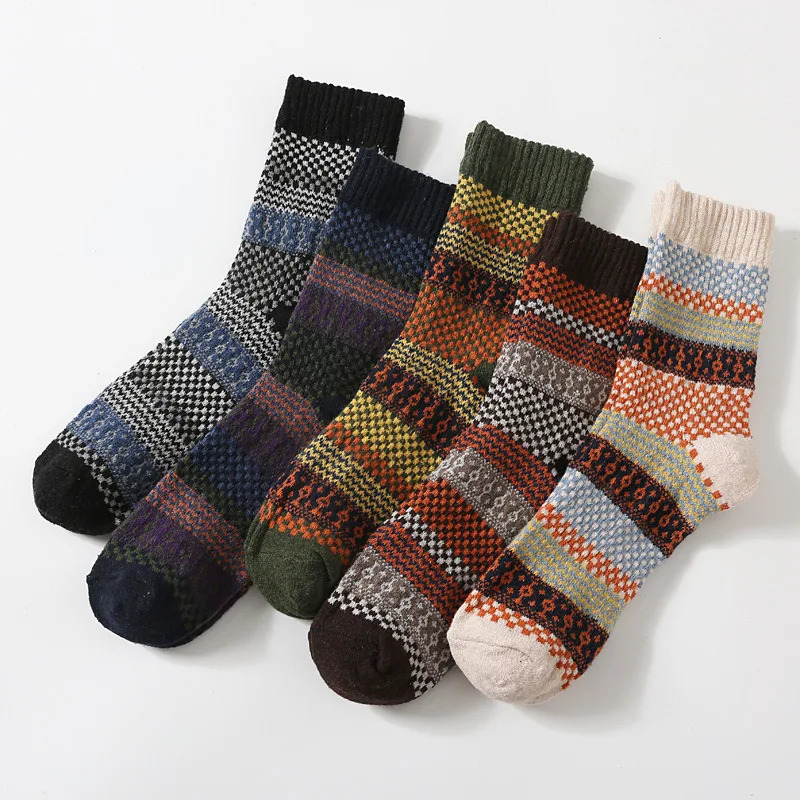 Japanese retro mens thick warm socks autumn and winter geometric style striped wool socks Scandinavian mens long socks 241126