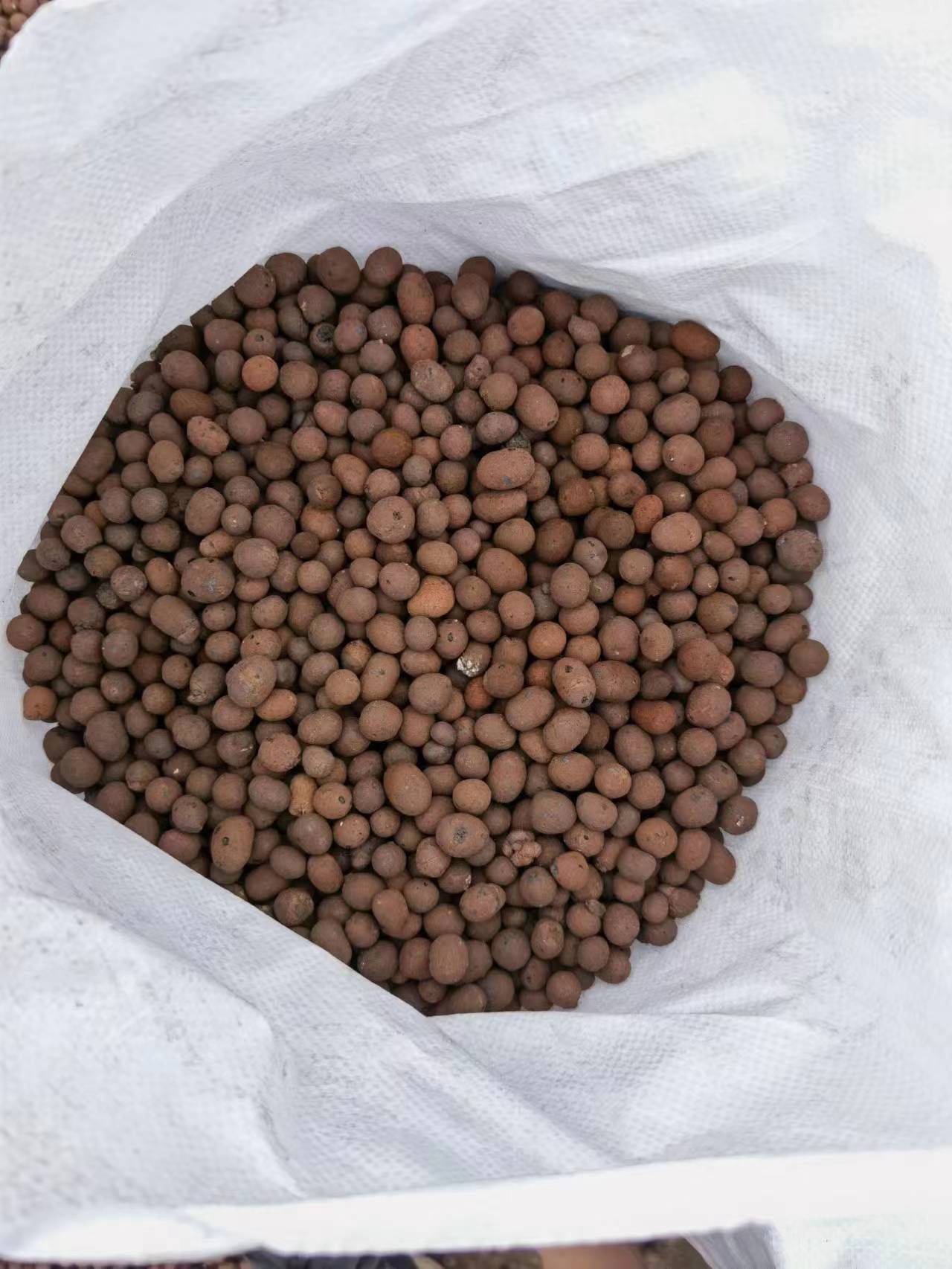 High Quality Garden Supplies Leca Organic Clay Pebbles