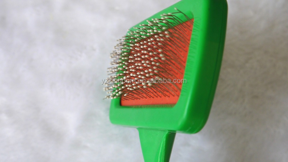 Hot selling pet supply Green and red pet animal cat dog puppy poodle hair fur slicker comb brush