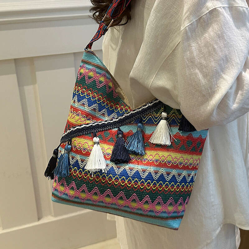 Advanced ethnic style handbag 2024 new commuter tote Instagram large capacity single shoulder crossbody bag for women